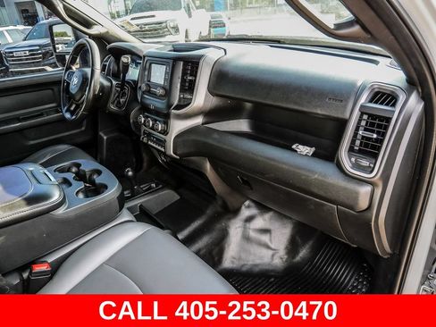 Used 2024 RAM 3500 Tradesman w/ Chrome Appearance Group AWD/4WD image 14