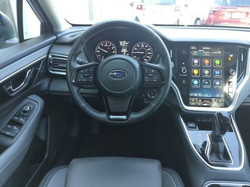 Used 2025 Subaru Outback Onyx Edition AWD/4WD image 16