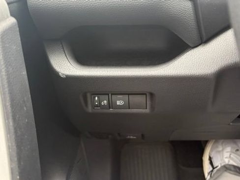 Used 2024 Toyota RAV4 LE AWD/4WD image 15