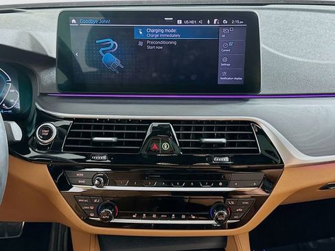 Used 2022 BMW 530e w/ Executive Package image 15
