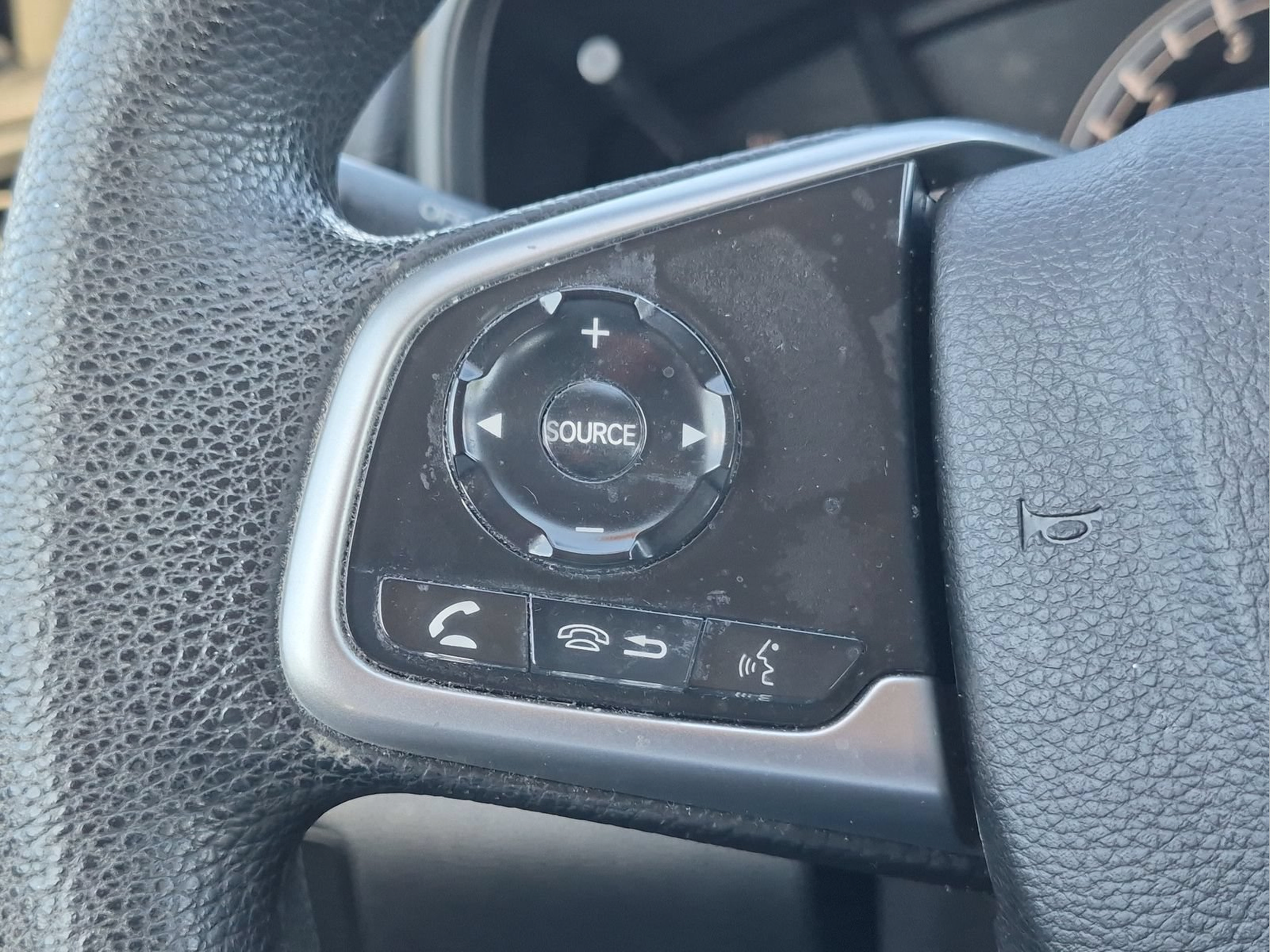 Used 2019 Honda CR-V LX image 13