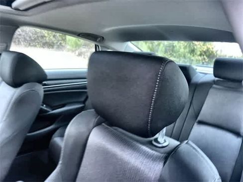 Certified 2019 Honda Accord EX image 25