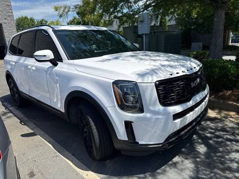 Used 2022 Kia Telluride SX w/ Nightfall Edition Package AWD/4WD image 5
