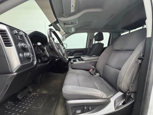 Used 2018 Chevrolet Silverado 1500 LT w/ All Star Edition image 10