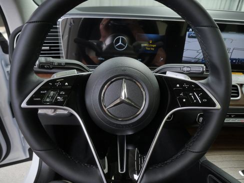 New 2026 Mercedes-Benz GLE 350 4MATIC image 12