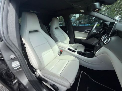 Used 2016 Mercedes-Benz CLA 250 4MATIC image 19