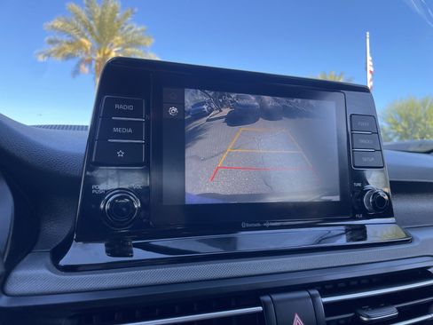 Used 2023 Kia Seltos LX image 21