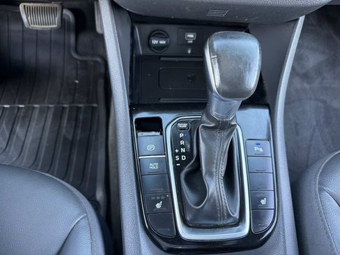 Used 2020 Hyundai Ioniq Limited FWD image 24