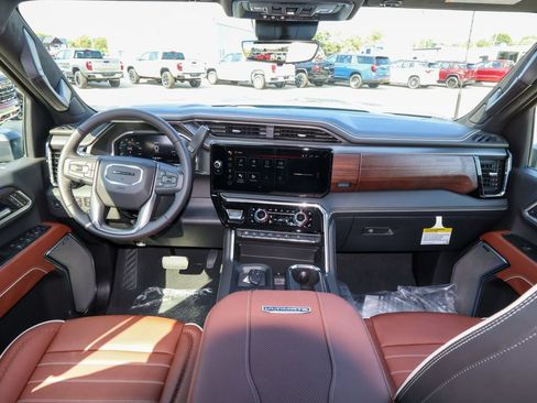 New 2026 GMC Sierra 2500 Denali Ultimate w/ Max Trailering Package AWD/4WD image 14