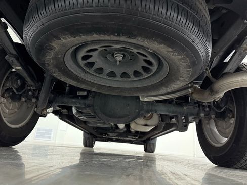 Used 2021 Chevrolet Silverado 1500 LT image 54