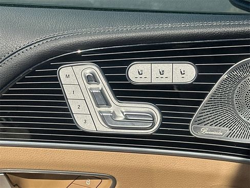 Certified 2024 Mercedes-Benz GLS 450 4MATIC image 11