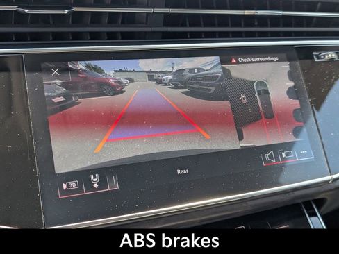 Used 2019 Audi Q8 Premium Plus w/ Premium Plus image 23