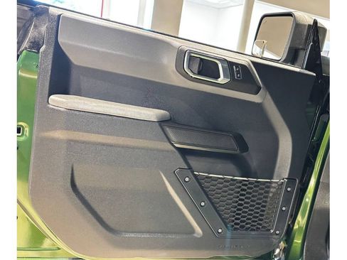 Used 2024 Ford Bronco Everglades image 18