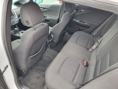 Used 2020 Chevrolet Malibu LT FWD image 6
