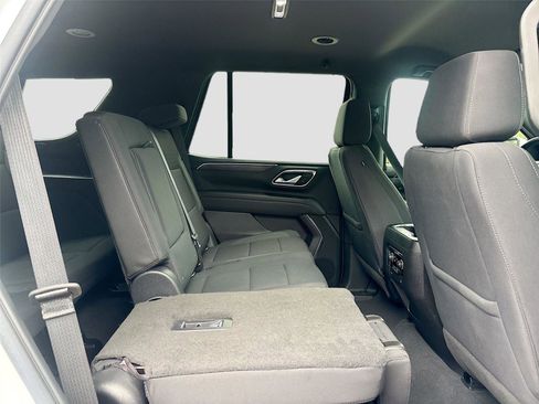 Used 2022 Chevrolet Tahoe LS image 30