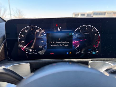 New 2026 Mercedes-Benz GLB 250 4MATIC image 11