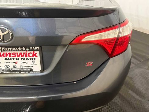 Used 2016 Toyota Corolla S FWD image 18
