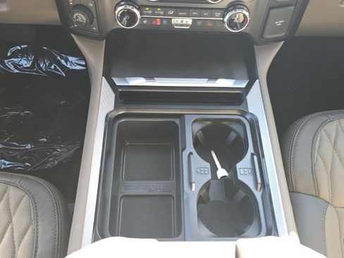New 2026 Ford F350 Platinum w/ Platinum Plus Package AWD/4WD image 15