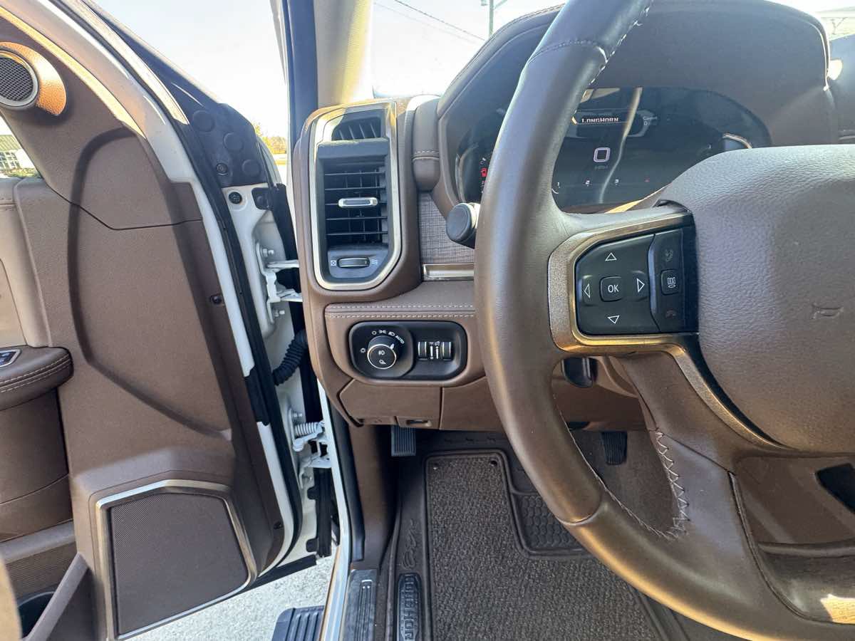 Used 2024 RAM 2500 Limited w/ Safety Group AWD/4WD image 15