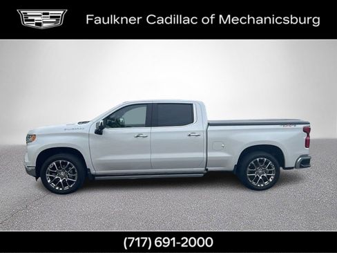 Used 2025 Chevrolet Silverado 1500 LTZ w/ LTZ Premium Package AWD/4WD image 9