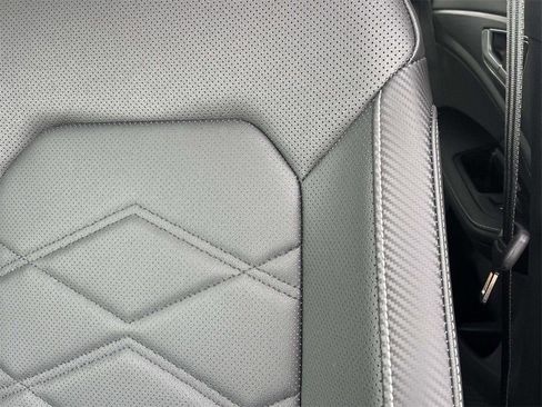 New 2026 Volkswagen Atlas Cross Sport SE image 16