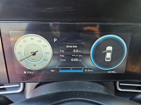 Used 2023 Hyundai Elantra SEL w/ Convenience Package FWD image 29