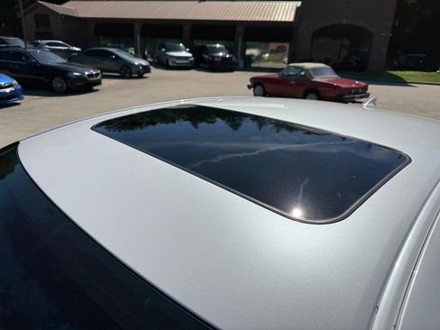 Used 2017 Lexus ES 350 w/ Luxury Package FWD image 9