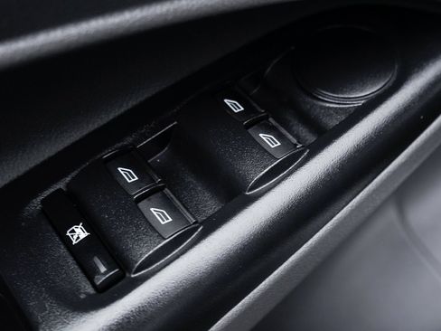 Used 2021 Ford Transit Connect XL image 16