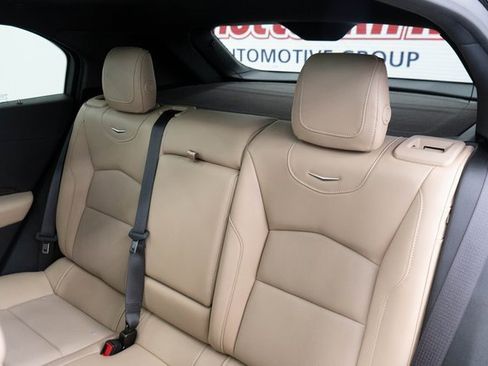 Used 2024 Cadillac XT4 Premium Luxury image 19
