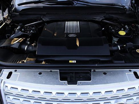 Used 2015 Land Rover Range Rover Autobiography AWD/4WD image 28