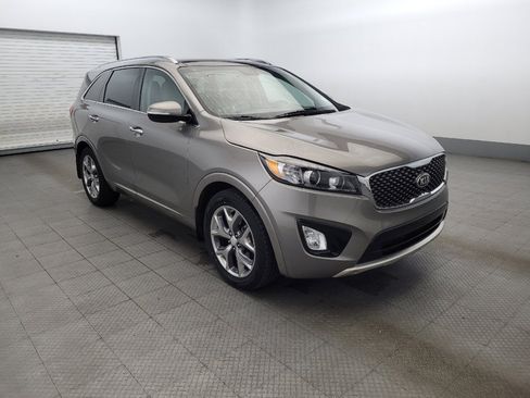 Used 2017 Kia Sorento SX image 13
