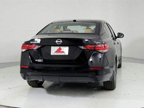 Certified 2025 Nissan Sentra SV w/ SV Premium Package image 4