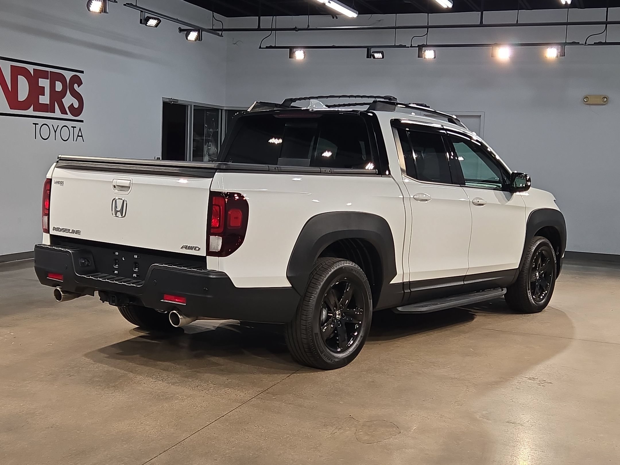 Used 2021 Honda Ridgeline Black Edition image 7