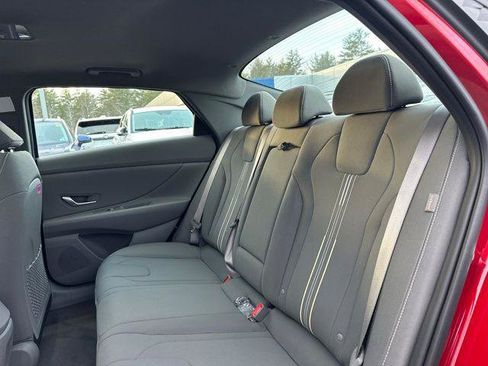 New 2026 Hyundai Elantra SEL Sport image 10