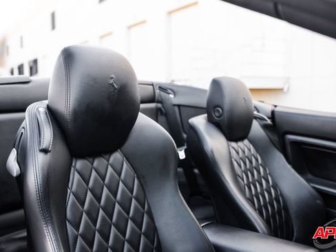 Used 2014 Ferrari California RWD image 22