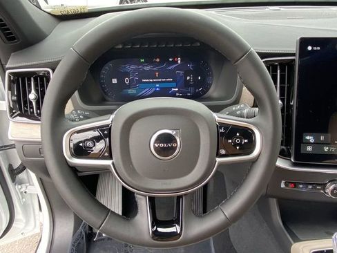 New 2026 Volvo XC90 B6 Plus w/ Protection Package image 21