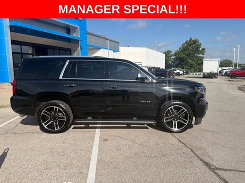 Used 2020 Chevrolet Tahoe Premier w/ 6.2L Performance Package AWD/4WD image 2