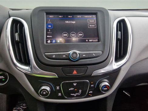 Certified 2021 Chevrolet Equinox LS image 18