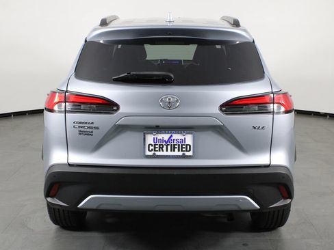 Used 2024 Toyota Corolla Cross XLE FWD image 10