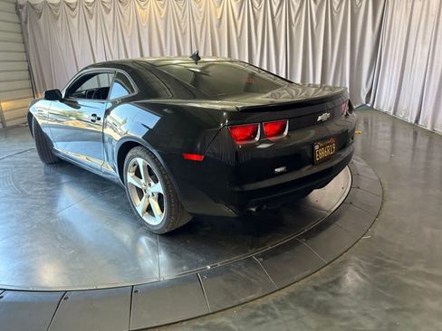 Used 2013 Chevrolet Camaro LS RWD image 7