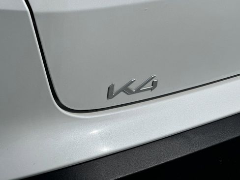 Used 2025 Kia K4 FWD image 26