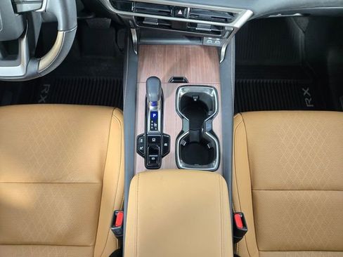 Used 2023 Lexus RX 350 image 25
