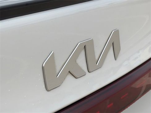 Used 2022 Kia Forte GT w/ GT2 Package image 12