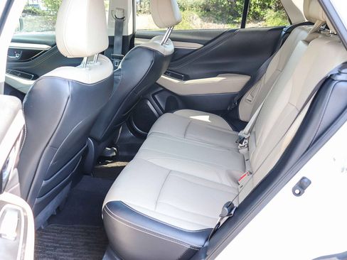 Used 2024 Subaru Outback Limited AWD/4WD image 21