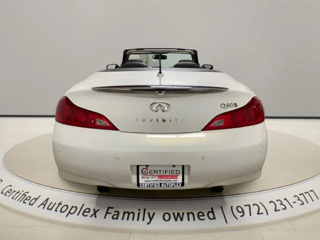 Used 2014 INFINITI Q60 Convertible w/ Premium Package RWD image 7