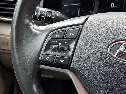 Used 2019 Hyundai Tucson Ultimate w/ Cargo Package FWD image 24