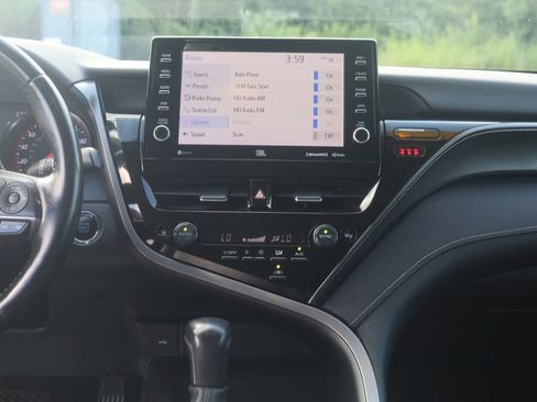 Used 2022 Toyota Camry XSE w/ Navigation Package AWD/4WD image 10