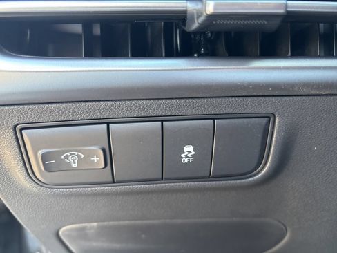 Used 2026 Hyundai Tucson SE AWD/4WD image 18