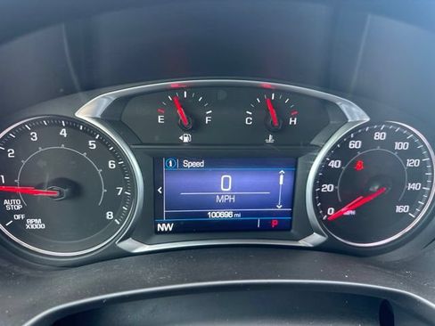 Used 2022 GMC Terrain SLE w/ Driver Convenience Package FWD image 11