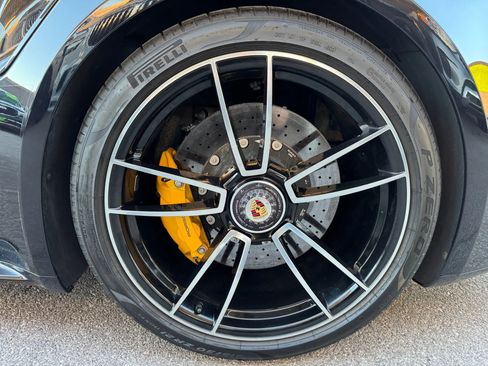 Used 2022 Porsche 911 Turbo S w/ 911 Turbo Sportdesign Package image 8